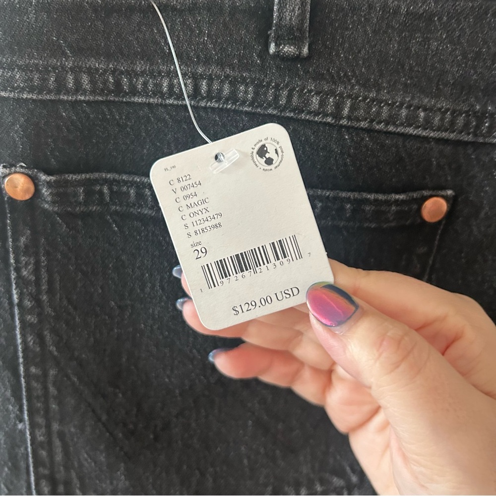 NWT Free People Wrangler Wanderer 622 Flare Jeans Magic Onyx Black - Picture 5 of 5